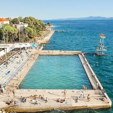 Apartament Adrianora With Freeparking Zadar