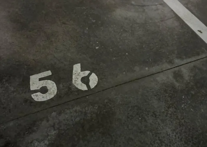 アパート Adrianora With Freeparking