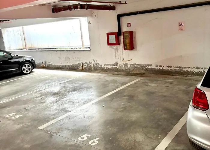 Adrianora With Freeparking *